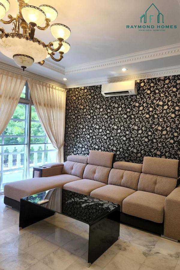99 Kelawei Apartment Джордж Таун Екстериор снимка